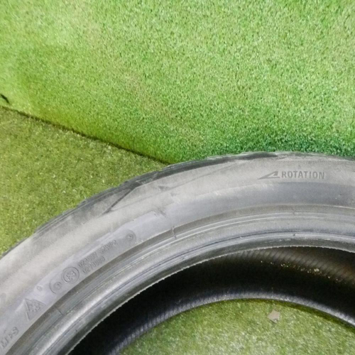 Шина Комплект шин Bridgestone Blizzak DM-V2 285/45 R22