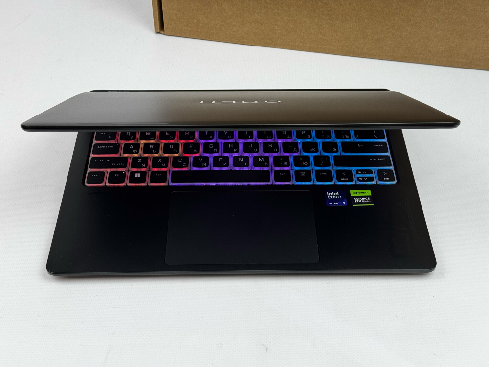 Ноутбук HP Omen Ultra 9 185H / RTX 4070 8GB / 32GB / 1TB / 14" 2.8K OLED 120Hz / Win11 / Русско-Английская клавиатура