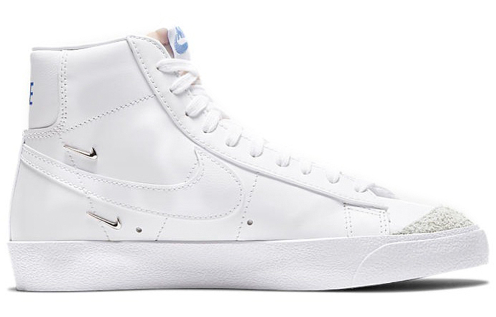 Кроссовки Nike Blazer 77 Se "Chrome Luxe" (Женская размерная сетка)