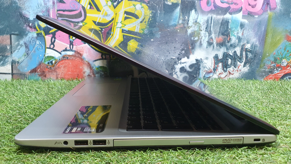 Ноутбук ASUS i7/4Gb/GT740M 2Gb