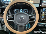 Volvo XC60 2 Generation D5 Momentum (05.2020)