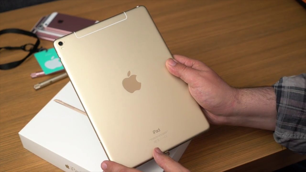 Apple iPad 9.7 5th-Gen (2016)