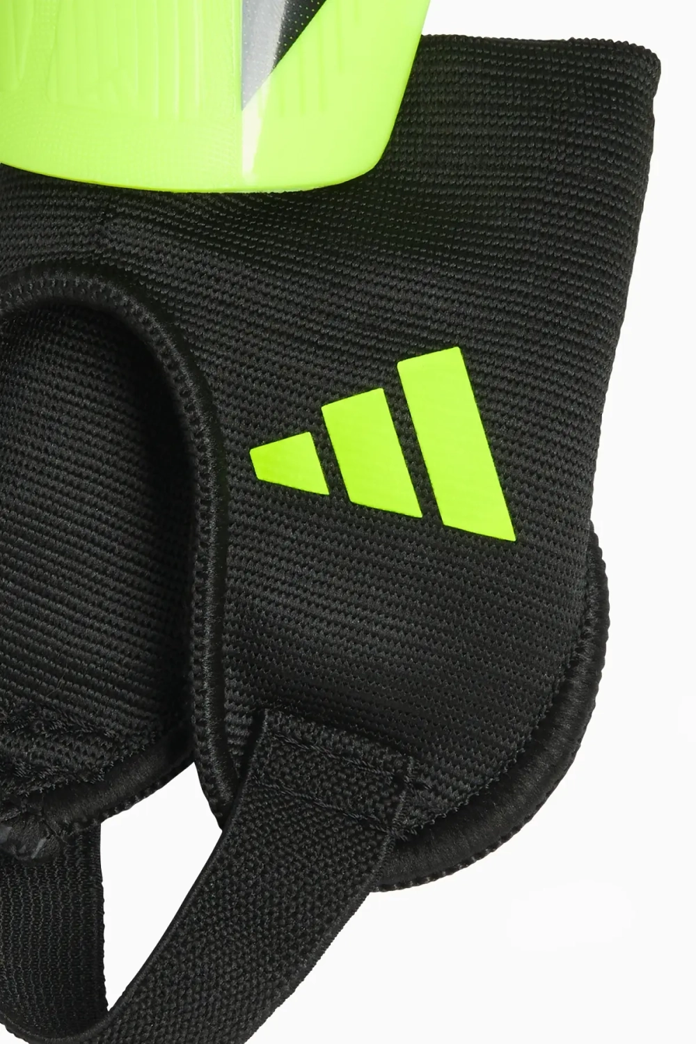 Футбольные щитки adidas Tiro Match Junior - зеленый