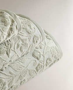 ZARA HOME БАННОЕ ПОЛОТЕНЦЕ С ЦВЕТОЧНЫМ УЗОРОМ, ЗЕЛЕНЫЙ