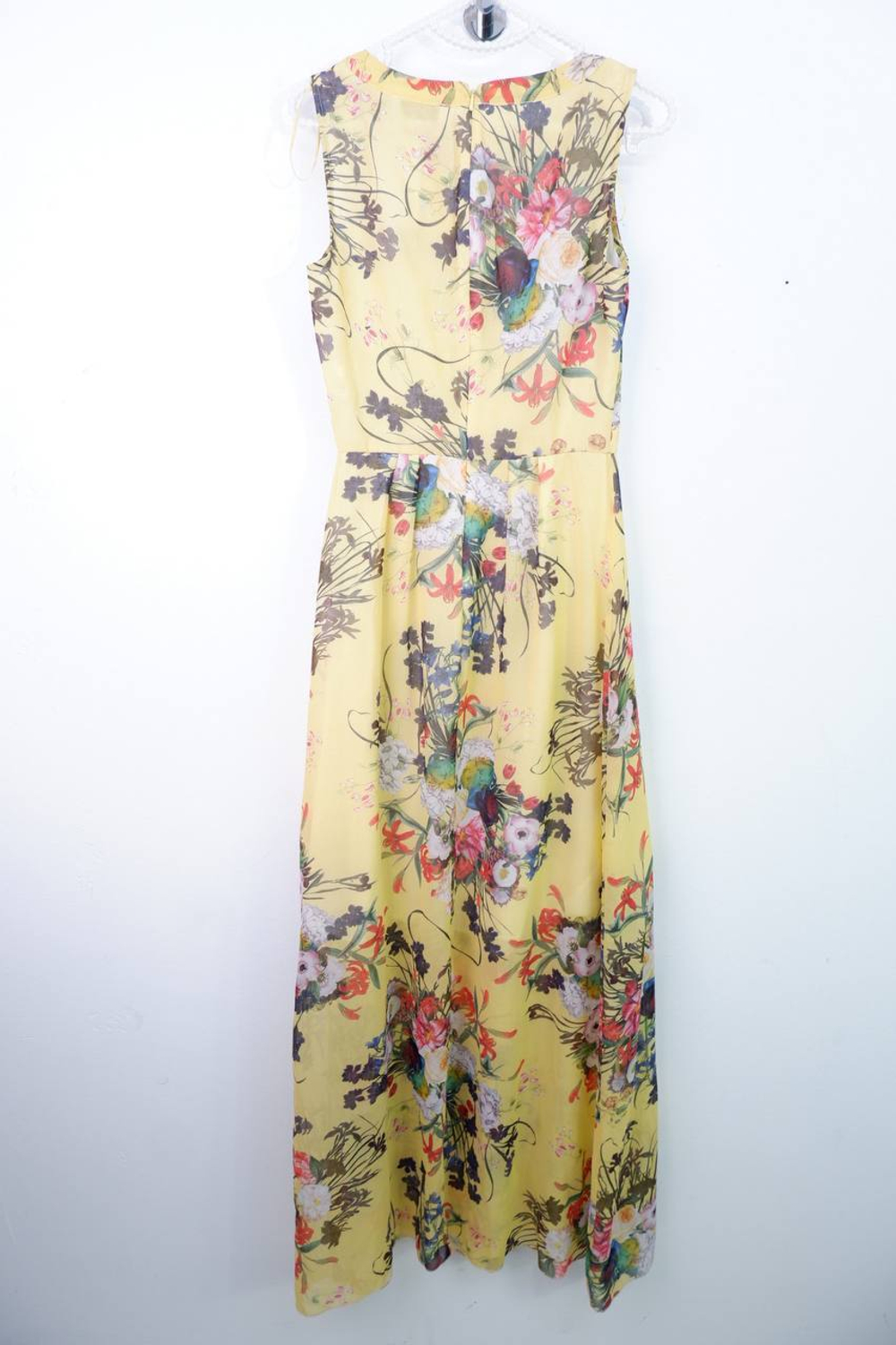 Платье Adl стильное и практичное, маркировка XS, визуально на 42 размер