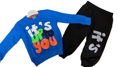 Комплект на мальчика из 2 предметов производства Турции, размеры на рост 98,104см