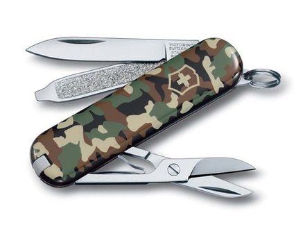 Нож Victorinox Classic SD camo 0.6223.94 (58 мм)