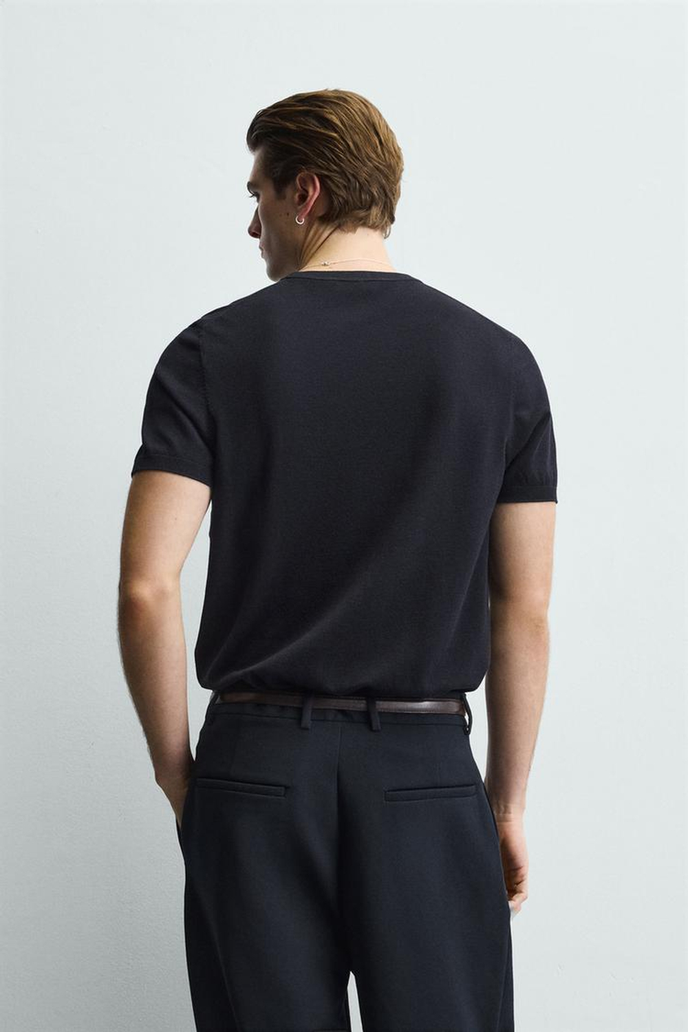 ZARA ФУТБОЛКА ИЗ СМЕСОВОЙ ВИСКОЗЫ, МОРСКОЙ ТЕМНО-СИНИЙ