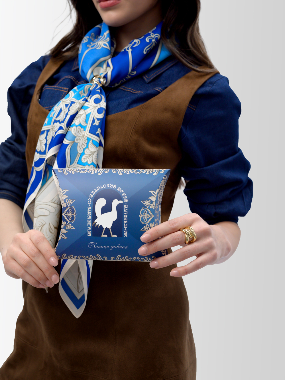 Платок «Птица дивная»