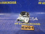 Замок двери задней левой NISSAN AVENIR 1997