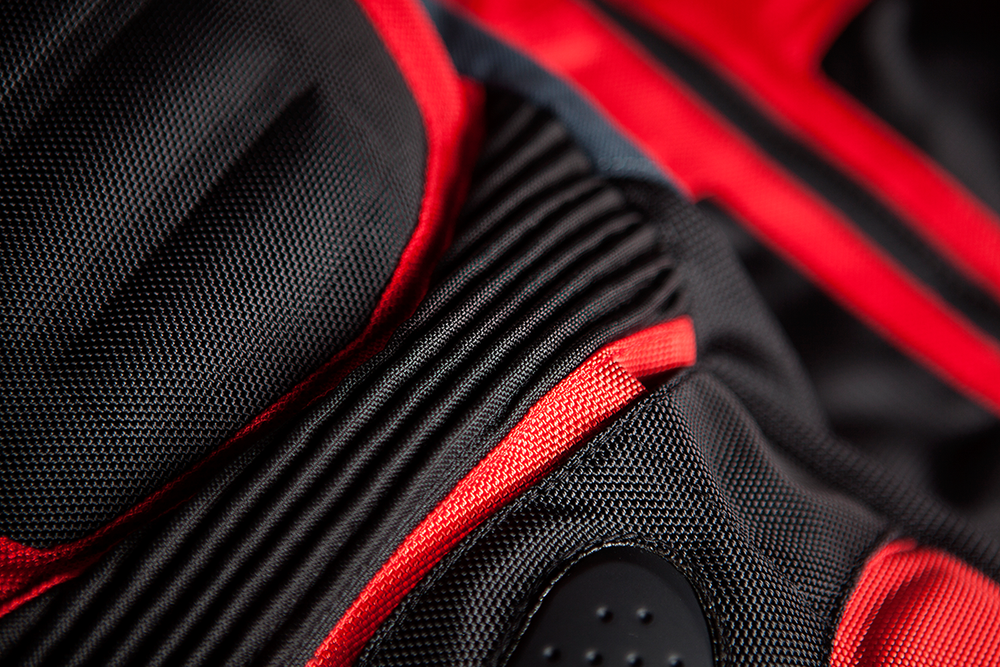 Мотокуртка - ICON OVERLORD RESISTANCE (текстиль, красная)