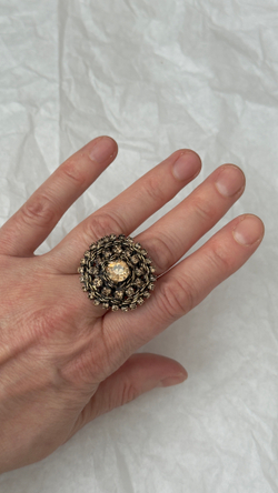 Кольцо круглый "лабиринт" с медовыми кристаллами, разъемное