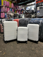 Большой чемодан Bon-Voyage Model Eight, Белый, XL