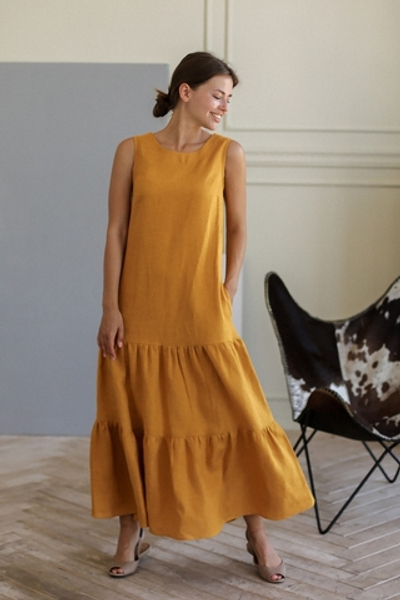 Платье льняное Градиент макси с воланами, цвет горчица