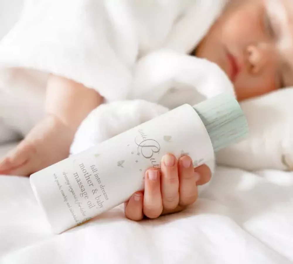 Органическое детское масло для тела мам и малышей Little Butterfly Mother & Baby Massage Oil "Сладких снов" 100 мл
