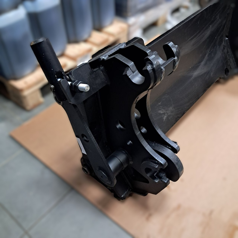 Быстросъём переднего ковша механический (Квик-каплер) для JCB3CX/4CX | QL-40M | Impulse