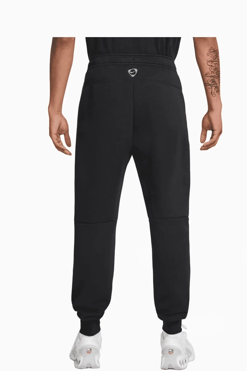 Штаны Nike Chelsea FC 25/26 Tech Fleece Jogger - черный