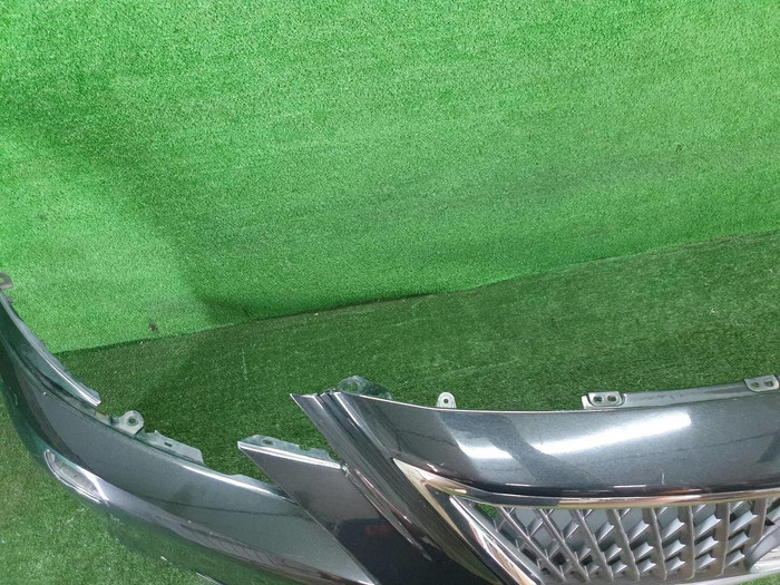 Бампер передний Lexus LS 5 (2017-2021)