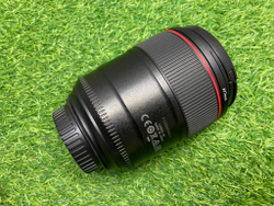 Canon EF 85mm 1.4L IS USM