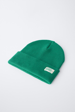 ZARA ТРИКОТАЖНАЯ ШАПКА В РУБЧИК С ЭТИКЕТКОЙ, ЗЕЛЕНЫЙ