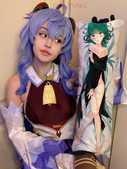 Мини дакимакура Торнадо-Тацумаки из Ванпанчмен арт. M0165, 60х20 см