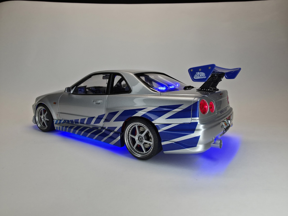 Краска лаковая HobbyLink Mercedes-Benz Brilliant Silver HP-2204