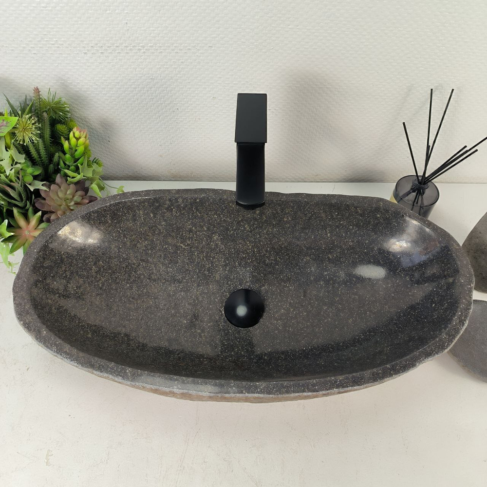 Раковина из речного камня RS-65129 66*35*15 0866