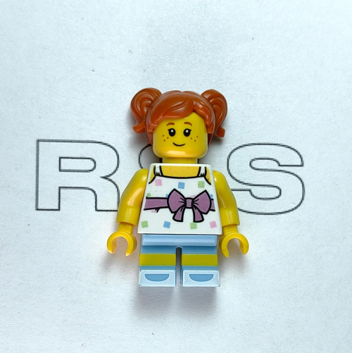 НЕКОМПЛЕКТ Девочка на дне рождения col317