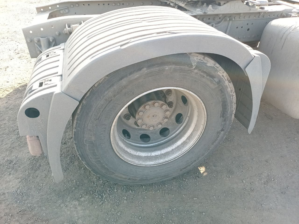 Mercedes-Benz ACTROS 4x2 Седельный тягач 1841 LS (Дизельный, 12 л, 408 л.с., АТ)