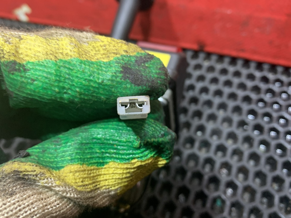 Джойстик подъёма кузова 2022г.