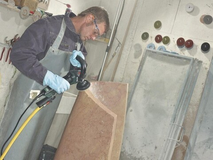 Полировальная машинка METABO PWE 11-100 602050000