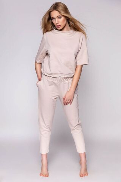 Стильный костюм Nancy (Размер: M) (Цвет: бежевый)