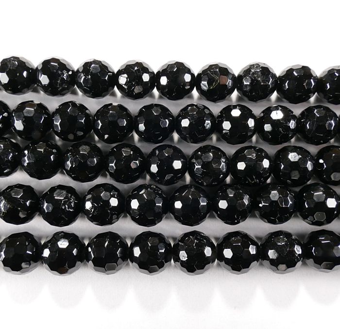 Нить бусин из турмалина черного, фигурные, 8 мм (шар, граненые)