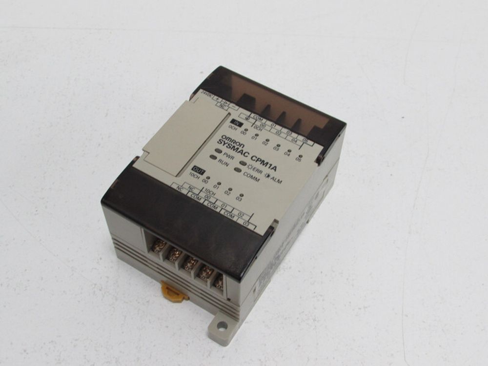 OMRON Yaskawa CPM1A-10CDR-D