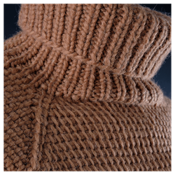 Шерстяной свитер «Сибирский душегрей» ярость