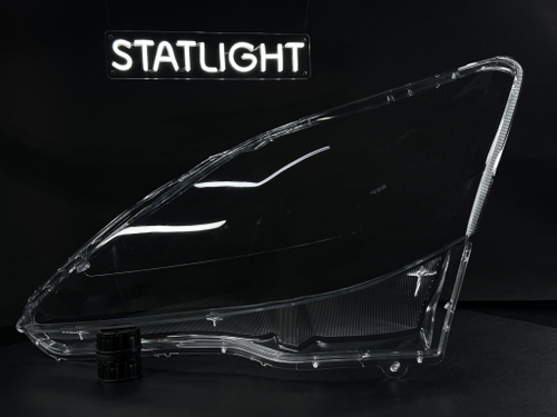 Левое стекло фары Lexus IS250 2006-2010