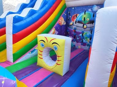 Коммерческий батут "Космические зверята" 12*6*6 м