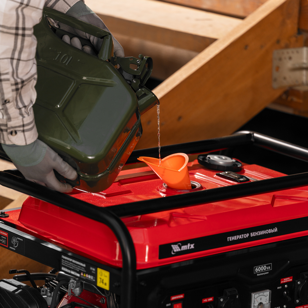 Генератор бензиновый RS-7000, 6 кВт, 230В, ручной стартер MTX