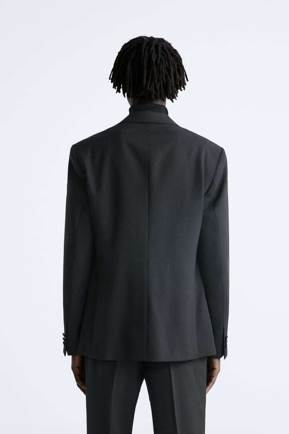 ZARA КОСТЮМНЫЙ БЛЕЙЗЕР, СКРОЕННЫЙ ПОД СМОКИНГ, ЧЕРНЫЙ