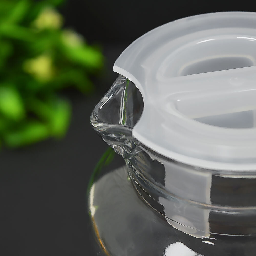 Графин 1,3л "Basic" с крышкой, без коробки