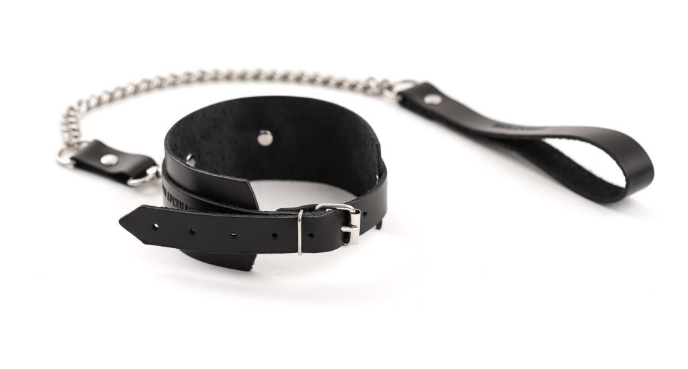 Черный кожаный ошейник с поводком (Цвет: черный)