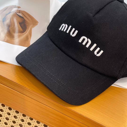 Бейсболка Miu Miu