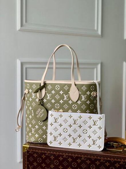 Louis Vuitton Neverfull MM