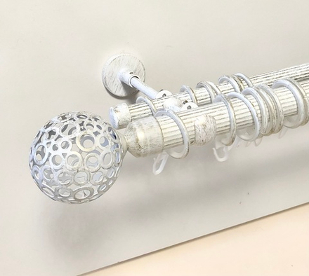 Карниз кованый рифленый для штор Ост Шар ажурный d 25/16 двухрядный, цвет белое золото