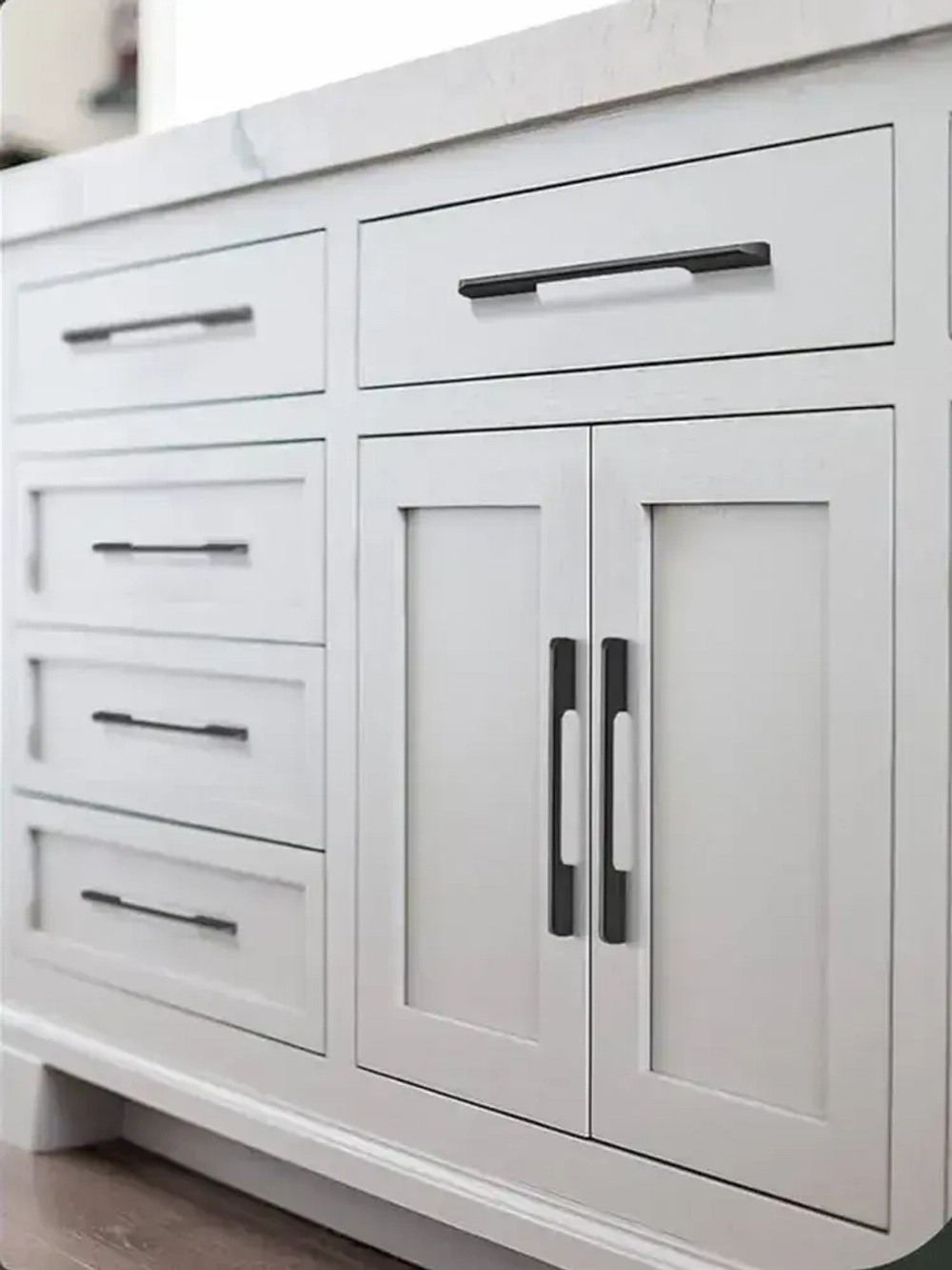 Ручка мебельная А 210 мм (192) черная 4 шт.