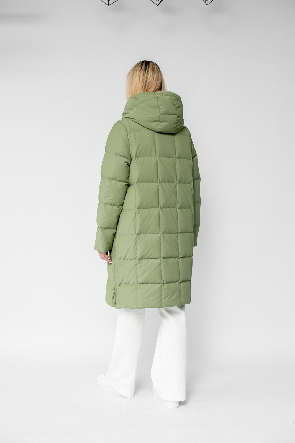 221.W22 004 пальто женское JADE образец