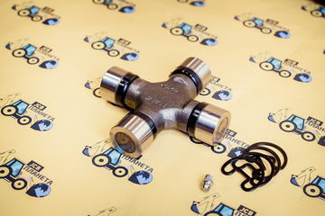 Крестовина карданного вала 30х106 Terex/Cat Carraro