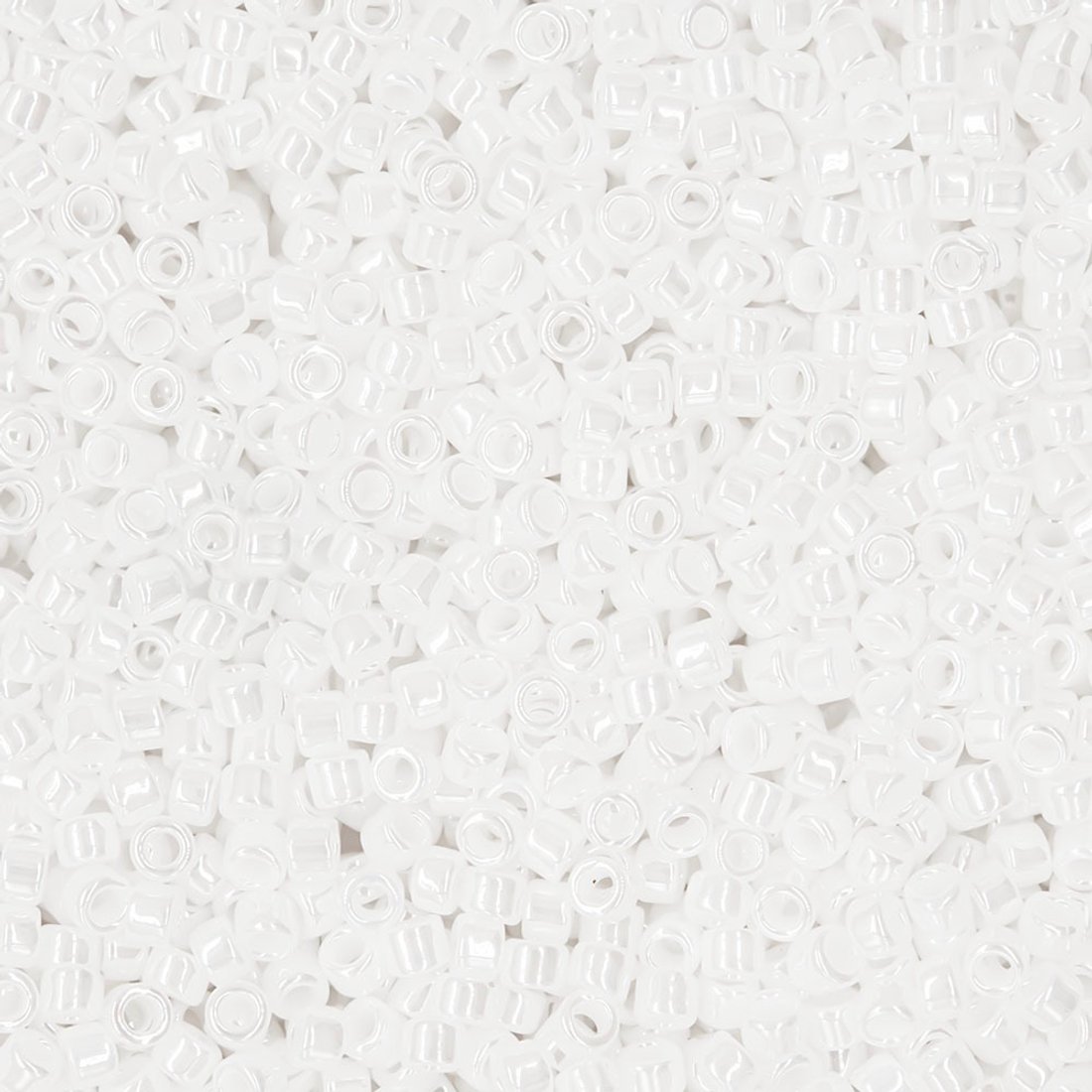 Японский бисер TOHO Treasure (№121), жемчужный глянцевый