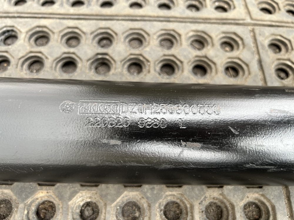 Траверса рамы поперечная