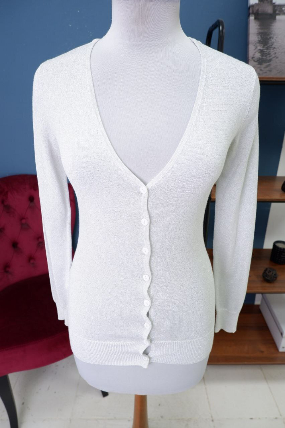 Кофта Oodji на пуговицах 40 размер